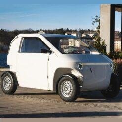 Microcoche eléctrico Luvly O / Batería extraíble 6,4 kWh